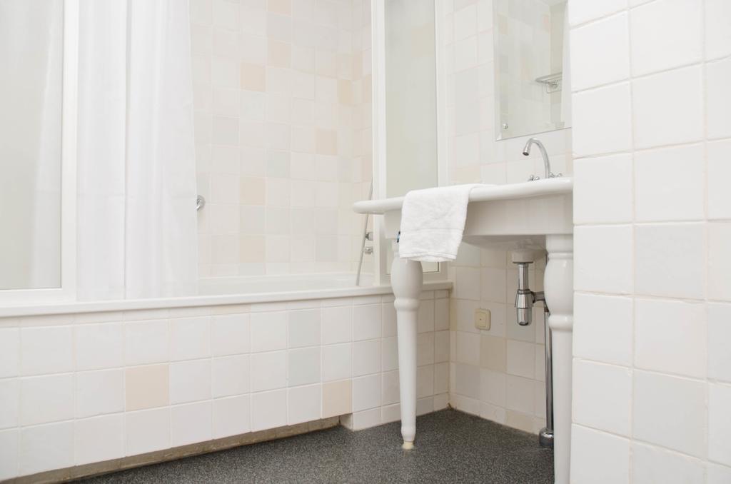Hotel Graaf Bernstorff Schiermonnikoog Luaran gambar