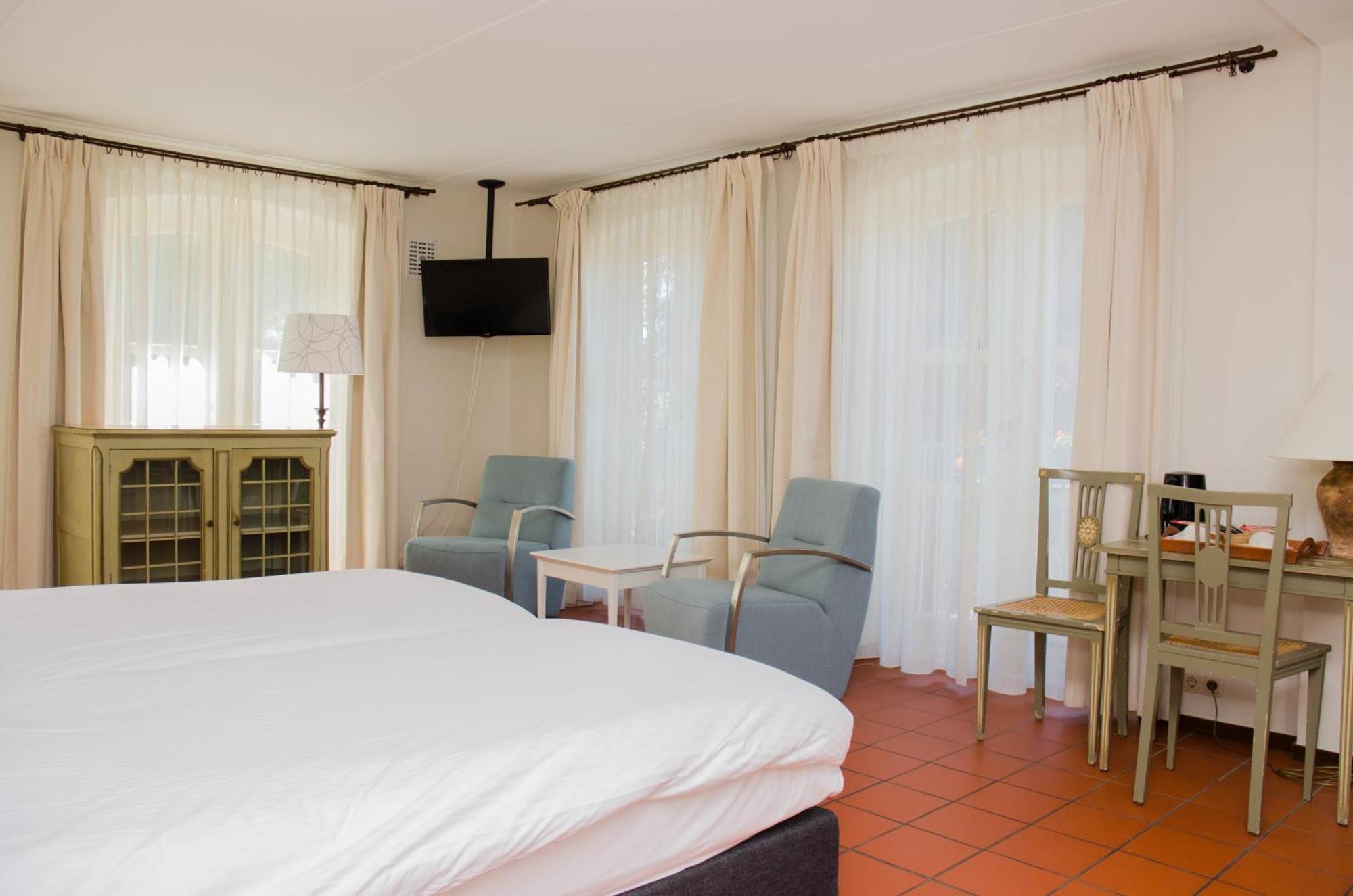 Hotel Graaf Bernstorff Schiermonnikoog Bilik gambar